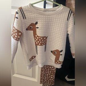 SHEIN 4T deer quilted sweat shirt and legging set